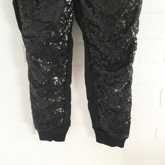 Guess Girl’s Sweat pants black 100% cotton with sequins (soft inside) M 10/12 - Picture 4 of 9